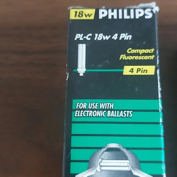 Philips 18W 4-Pin Light Bulbs - Picture 2 of 5